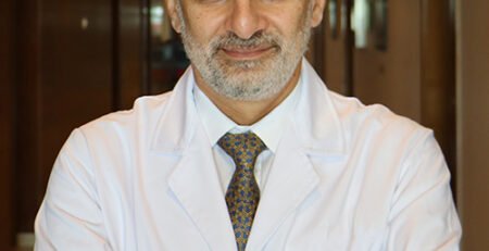 دكتور هشام عبد الباقي أفضل دكتور ركبة في مصر